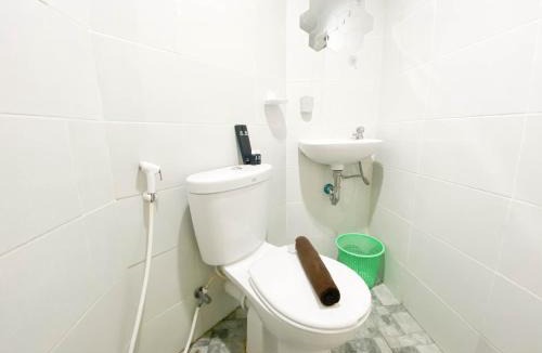 Semarang Apartment | Homey 1BR without Living Room at Amartha View Apartment By Travelio