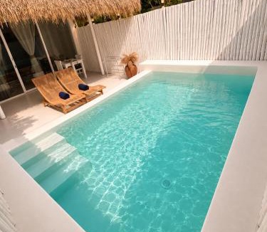 Gili Meno Hotel | Villa Samalas Boutique Resort & Private Pool Villas