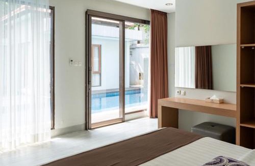 Bandung House | Kirei Mountain View Villa 7 Bedrooms With a Private Heated Swimming Pool