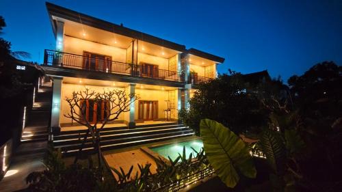 Pengosekan House | Casa Rodi Ubud - 1 Bedroom Suites with Private Living & Balcony