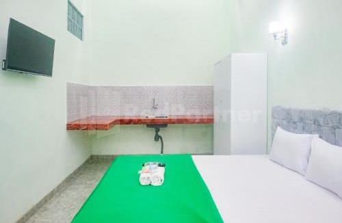 Mertoyudan Hotel | Trubus Guesthouse Syariah Magelang mitra RedDoorz