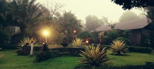 Sidomulyo House | De Karanganjar Inn