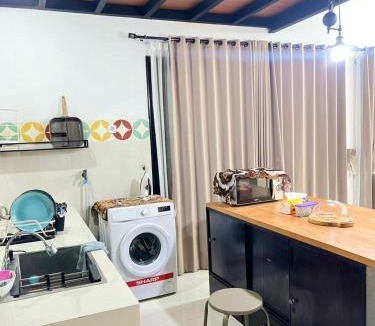 Purwokerto Villa | Bestari Homestay & Residence Syariah