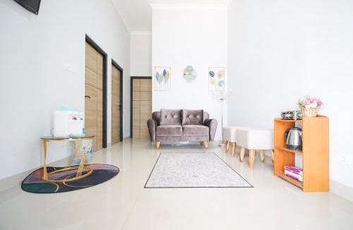 Timbulharjo House | Griya Sudimoro