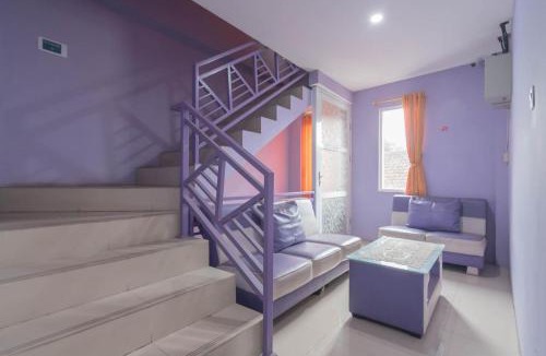 Bandung House | RedDoorz @ Gatot Subroto Street Bandung 3