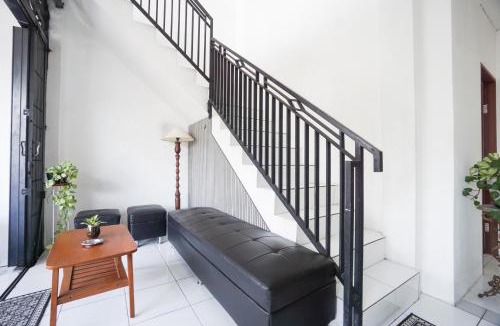 Tulungagung House | RedDoorz at Sirih Gading Guest House Tulungagung