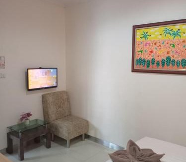 Wirobrajan Hotel | The Cabin Hotel Wirobrajan