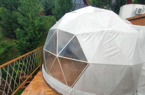 Ngamprah Hotel | Glamping Dome Kusumanagara 2