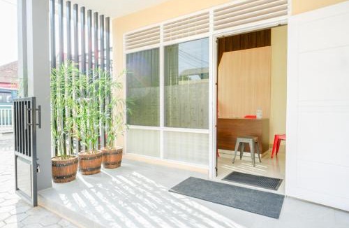 Catur Tunggal Hotel | RedDoorz near Gejayan 3