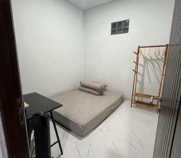 Bangunjiwo House | SAO Homestay Syariah Jogja, Kids Friendly dekat UMY