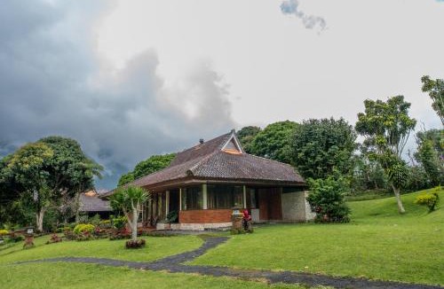 Bedugul Resort | The Buyan Resort Bedugul