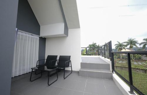 Banaran Villa | Abata Villa Panorama & Pool