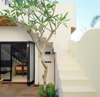 Kediri Hotel | Enso Villa and Hotel