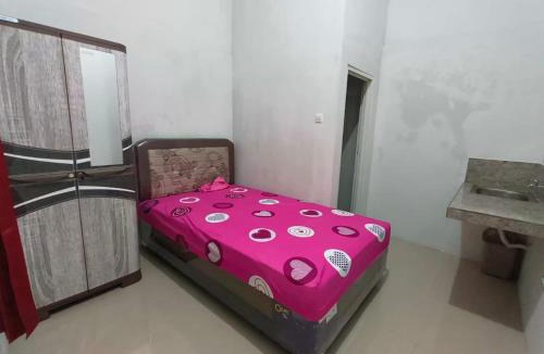 Malang House | KOS PULOSARI 5 Menit Ke ARJOSARI KAMAR MANDI DALAM FREE WIFI