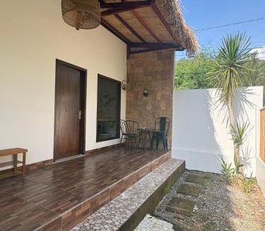 Kuta House | I Think Lombok Modern Private House with Kitchen Near Kuta Beach