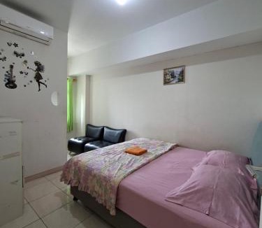 Bekasi Apartment | Springlake Apartemen 2BR-Sumarecon-Bekasi, By Bu Johan