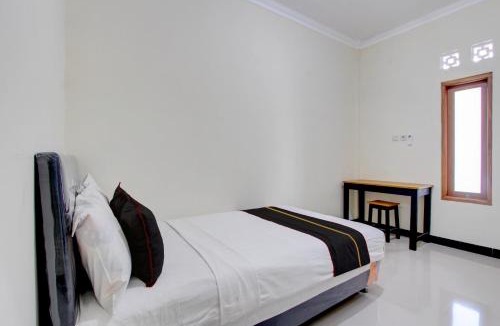Banguntapan Hotel | Hotel O Syariah near Plaza Ambarrukmo Yogyakarta formerly Teratai Inn