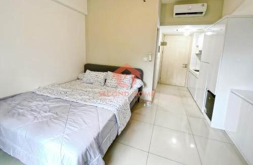 Bekasi Apartment | Strategic Studio at Springlake Apt Bekasi, with Pool
