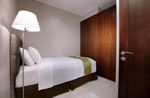 Karet Hotel | The Grove Suites by Grand Aston