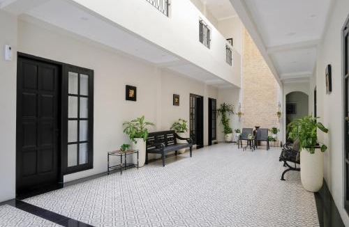 Surakarta Hotel | Urbanview Hotel Rumi Rooms Syariah Near RS Ortopedi Solo