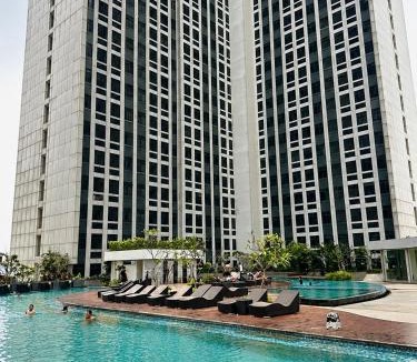 Cikarang Apartment | Ozravia Elegance 2BR at Pollux Chadstone by OZ Team