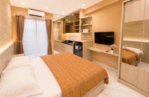 Bekasi Apartment | Transpark Cibubur Duo LIving Netflix