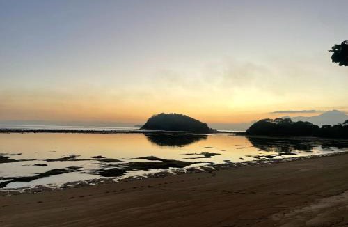 Sumbawa Barat Villa | Manta Villa Kertasari - Self Catering Entire property