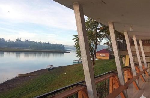 Pangalengan Hostel | Cozzy Villa Azka Pangalengan