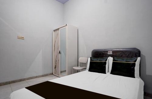 Tosari Hotel | OYO 95293 Citra Homestay Syariah