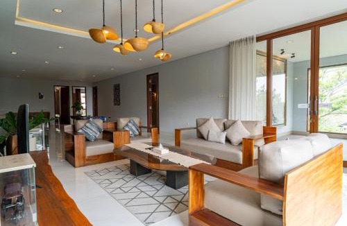 Bandung Villa | Anindya Hill View Villa 7 Bedrooms With a Private Heated Swimming Pool and a Billiard Table