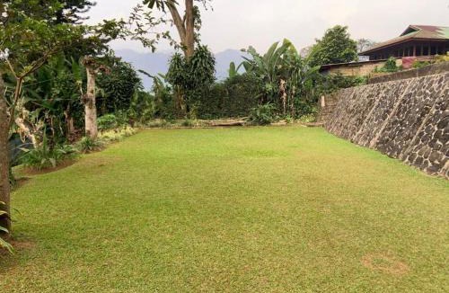 Cisarua Hostel | Hotel Kay Palace
