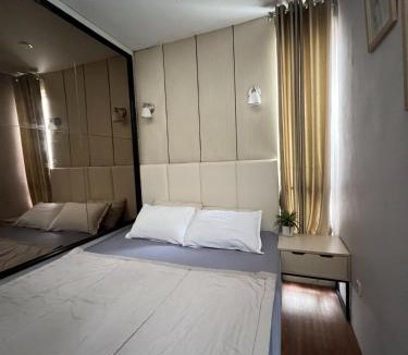 Gandaria-selatan Hotel | Aparthouse Crystal