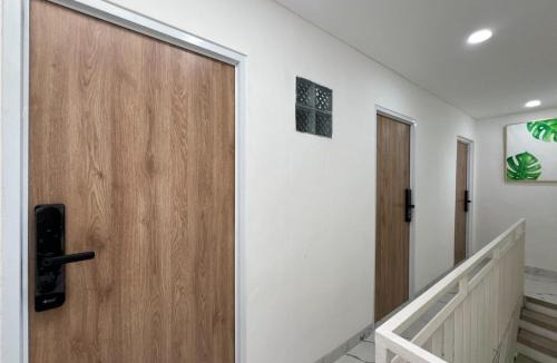Gandaria-selatan Hotel | Aparthouse Crystal