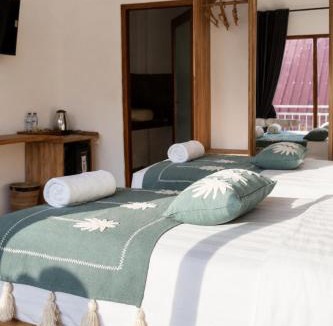 Labuan Bajo Hotel | Luciana Hotel