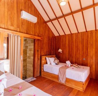 Sigar Penjalin Hotel | Two Sisters Villa with Pool - Sire
