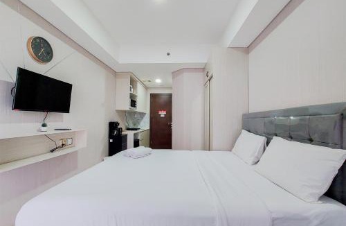 Pinang Apartment | Nice and Elegant Studio near Campus at Pacific Garden Alam Sutera Apartment By Travelio