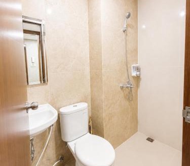 Cimanggis Apartment | Transpark Cibubur by 21room