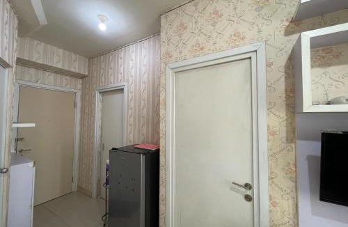Rawasari Apartment | Apartemen Green Pramuka City by Erna