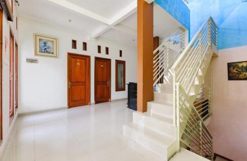Malang Hotel | RedDoorz @ Jalan Danau Limboto