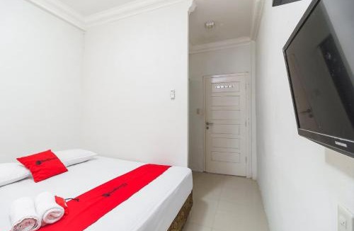 Banda Aceh Hotel | RedDoorz Syariah @ Panglima Nyak Makam Aceh