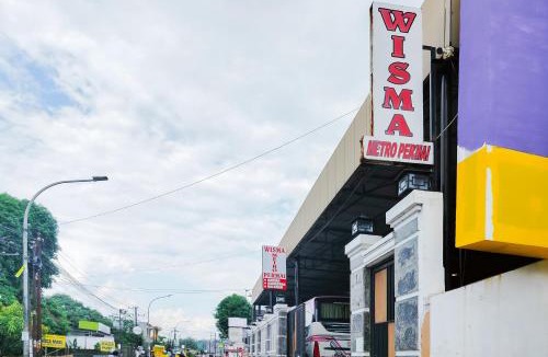 Panakkukang House | RedDoorz at Jalan Perintis Kemerdekaan Makassar