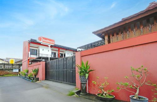 Lamongan Hotel | Hotel O near UNISLA formerly Homestay Bougenville