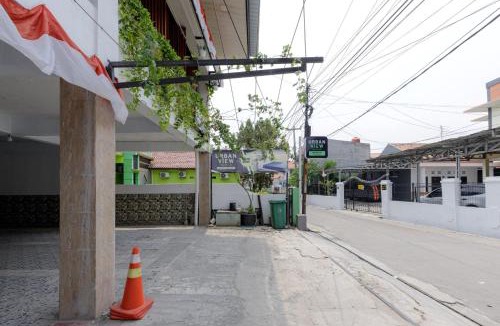Serang House | Urbanview Hotel Delima 101 Syariah
