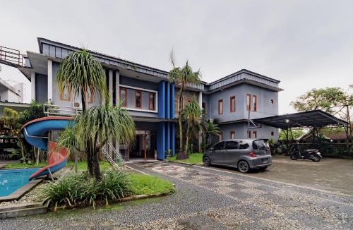 Cisarua Hotel | Urbanview My Grand Hotel Bogor