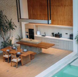 Cemagi Villa | Casa Cemagi by Orivista-LUX 3BR Tropical, 2 Min to Beach