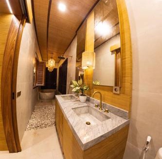 Nyuh Kuning House | Ubud Riverside Villa