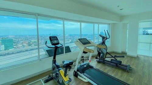Pekayon Jaya Apartment | Apartement Grand Kamala Lagoon by Vienza Room