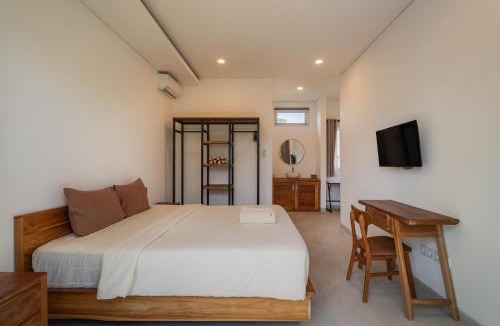 Batu Bolong Villa | Kaizen NEW Modern 3BR Rooftop Cinema Canggu