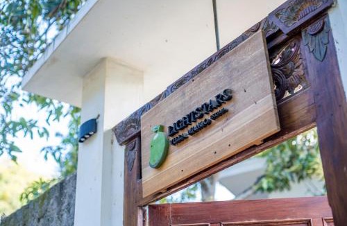 Kuta House | Villa Mango, private oasis pool and garden, next to the MotoGP circuit