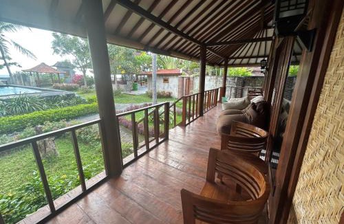 Senggigi Resort | Alice Beach Club & Resort